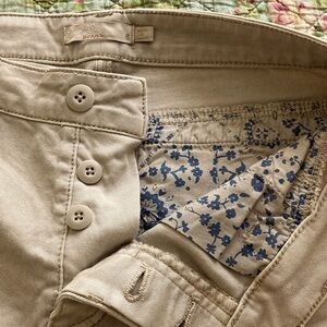 NWOT PraNa soft, light khaki button fly pants size 6 EUC